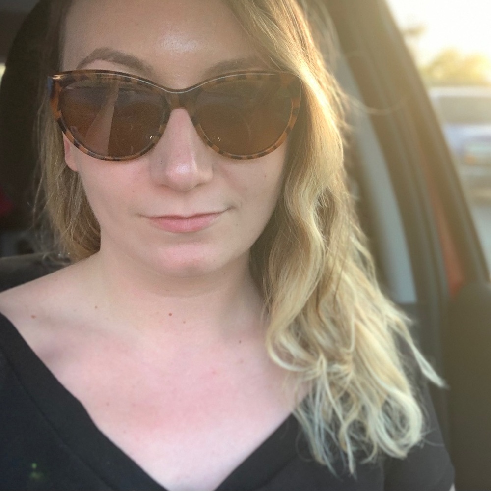Meet your Posher, Sarah